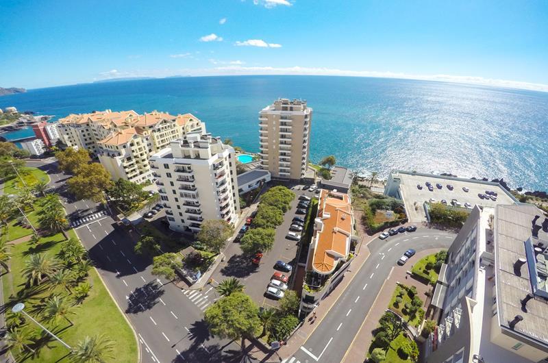 Duas Torres Hotel Funchal  Buitenkant foto